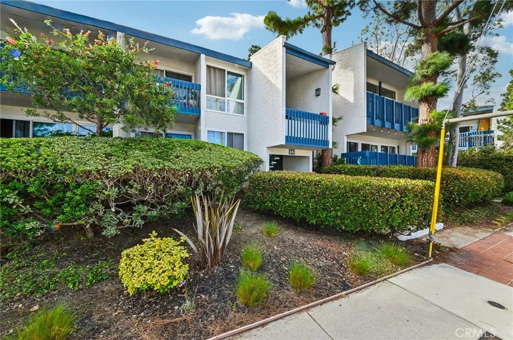 641 S Prospect Avenue 103, Redondo Beach, California 90277 home-pic-26